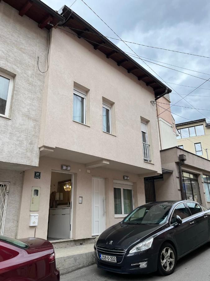 Apartmani Vijecnica SJJ Exterior foto